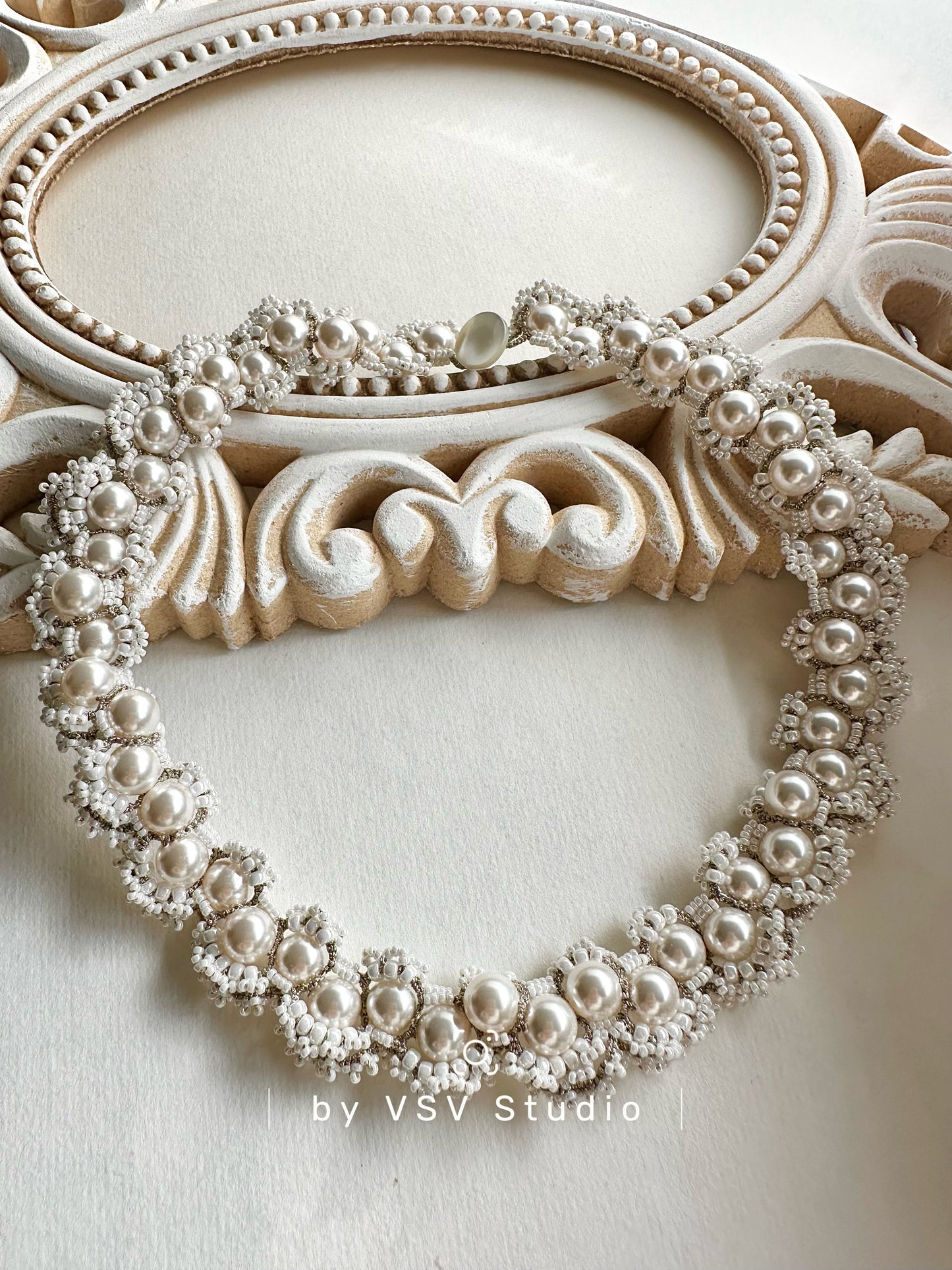 Halo Tatting Necklace