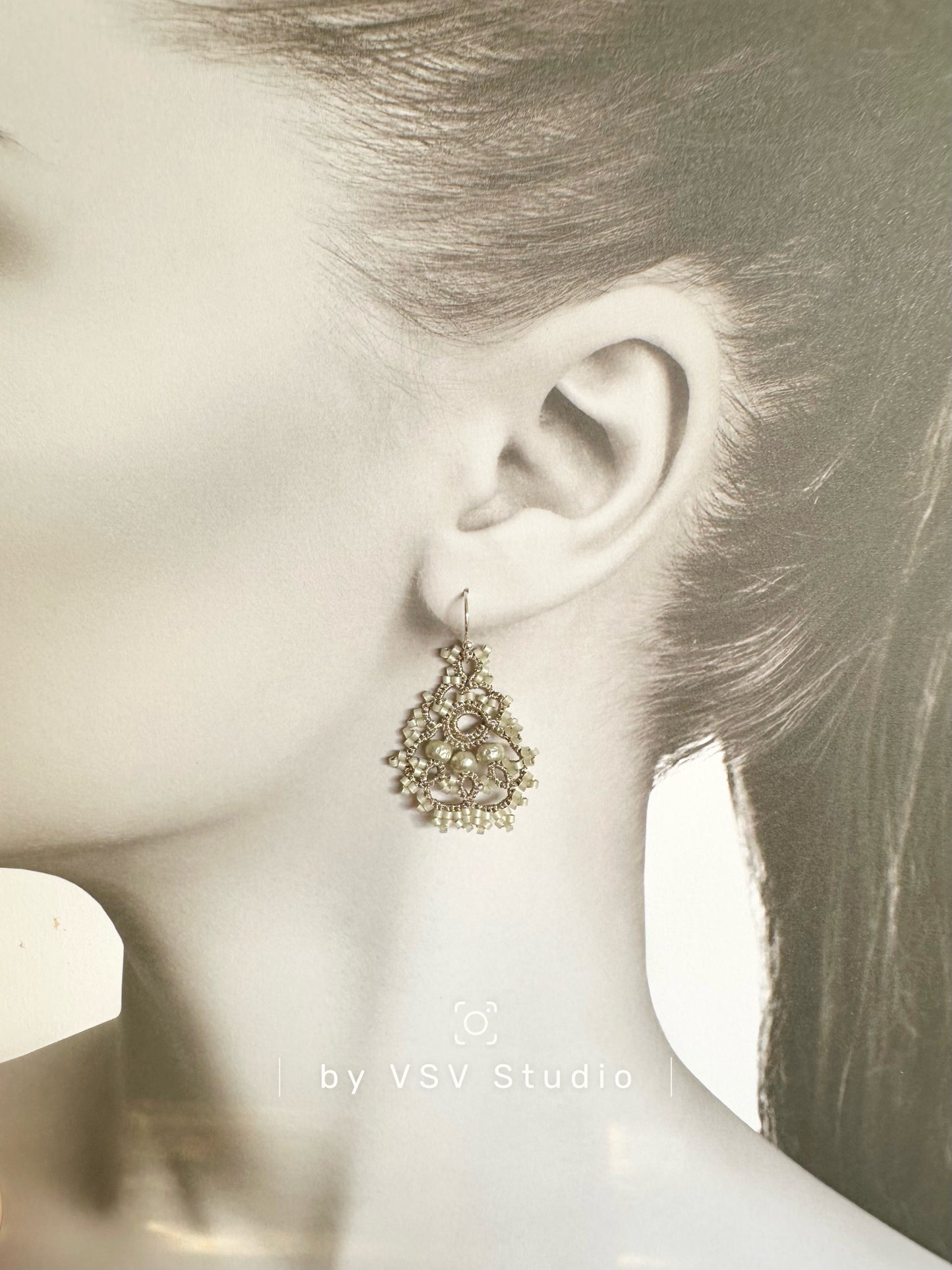 Moonlight Dance Green Tatting Earrings