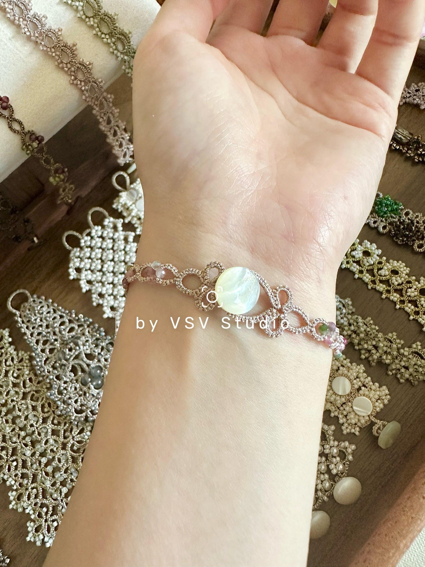 Aurora tourmaline Tatting Bracelet