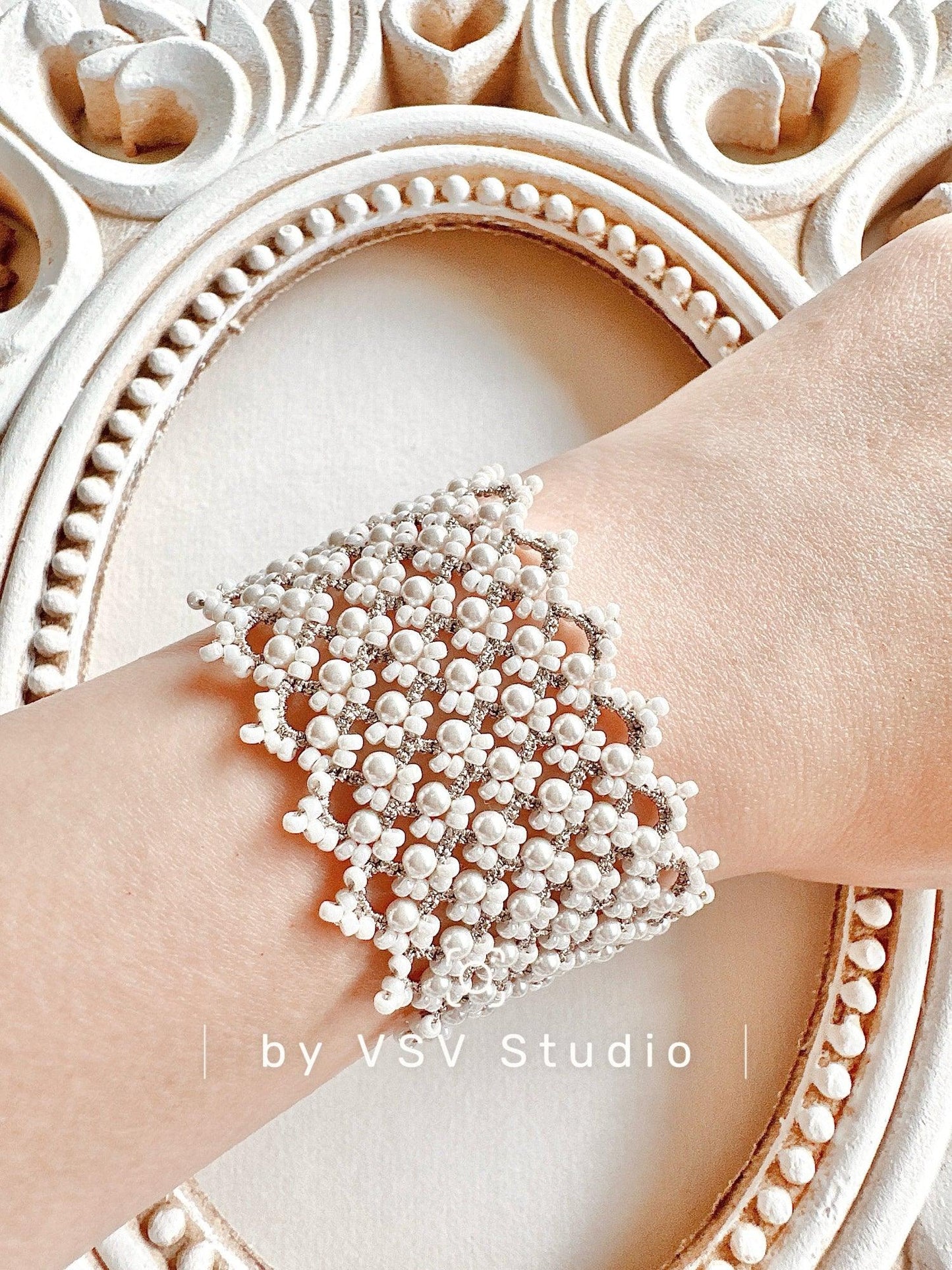 Starlit Tatting Lace Bracelet